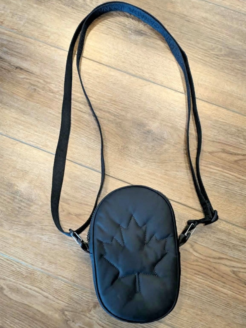 Lululemon Future Legacy Crossbody Belt Bag Black Travel Athleisure Team Canada